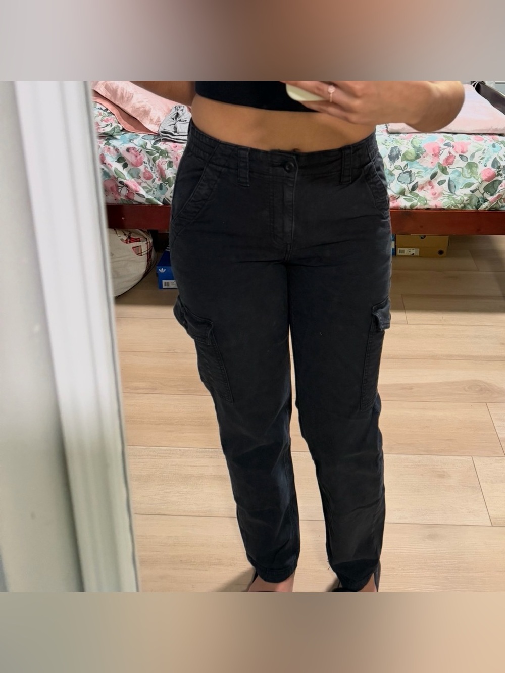 American Eagle Cargo Pants